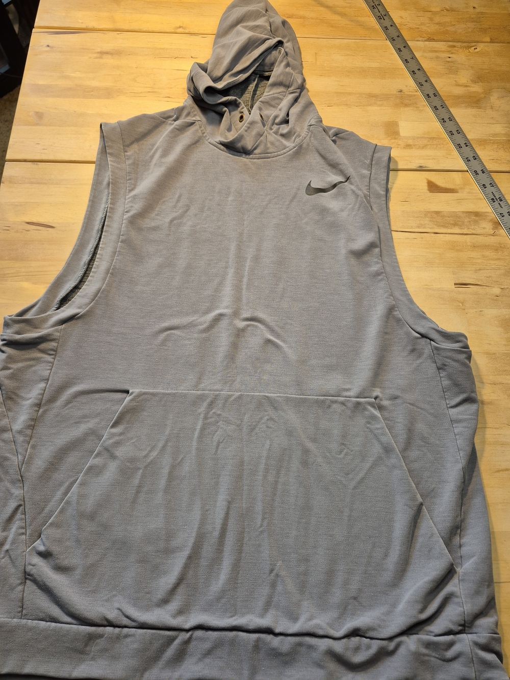 Nike Men’s Sleeveless Hooded Training Top in Gray